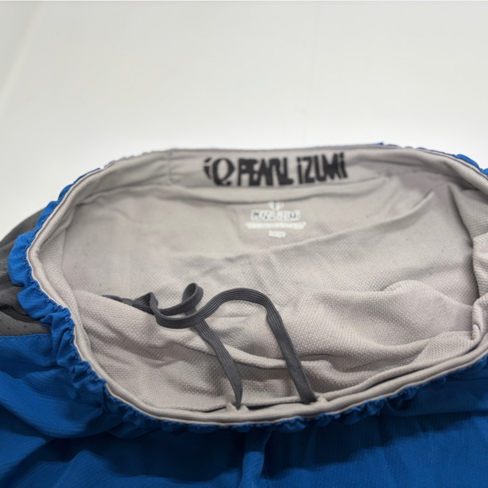 Pearl Izumi Blue and Gray Performance Shorts Men’s Large - Picture 6 of 7